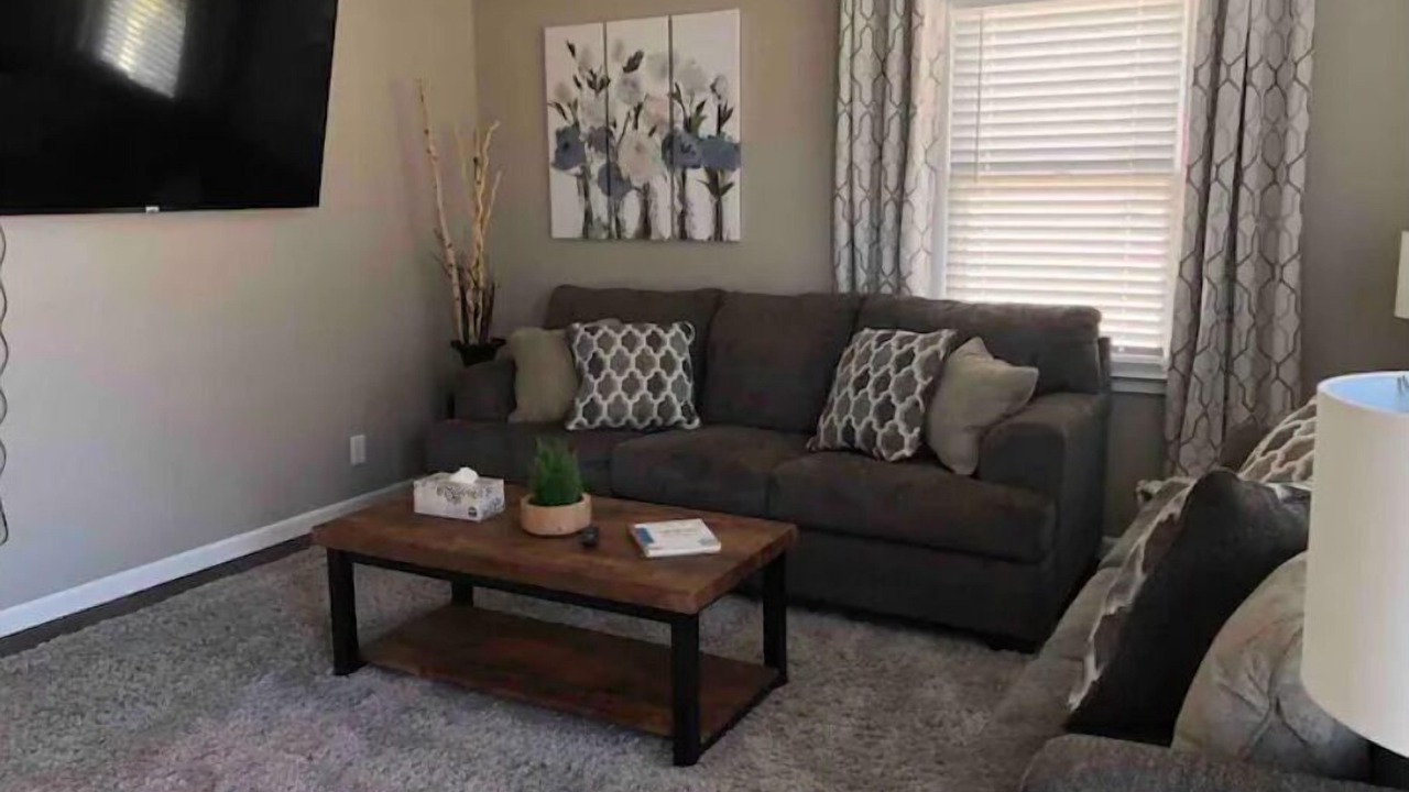 Photo of Livingroom in Bradley