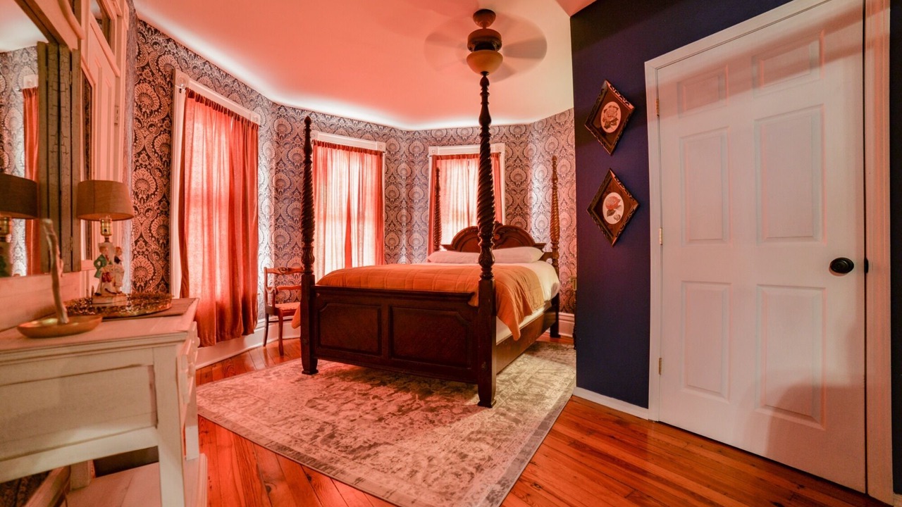 Photo of Bedroom in Elco