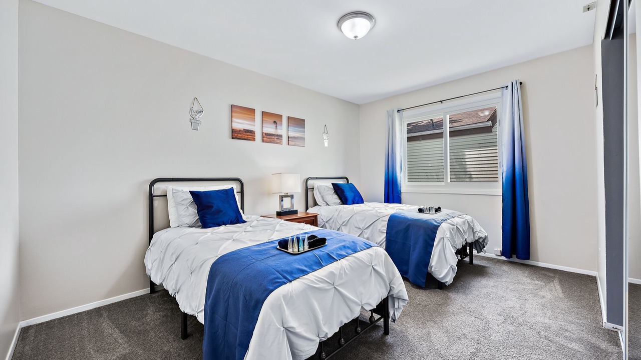 Photo of Bedroom in Boulder Hill