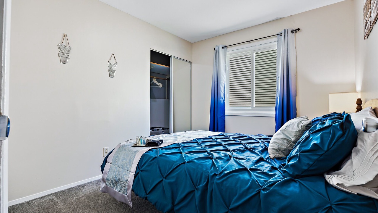 Photo of Bedroom in Boulder Hill