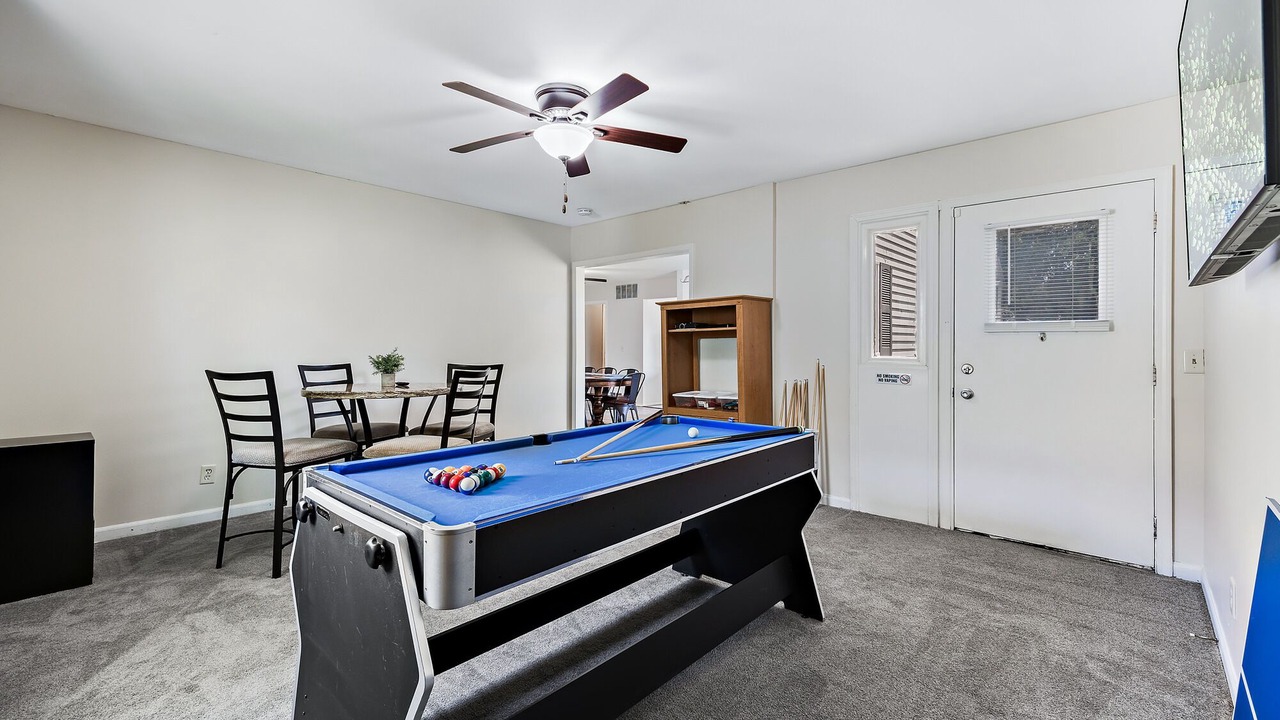Photo of Bedroom in Boulder Hill
