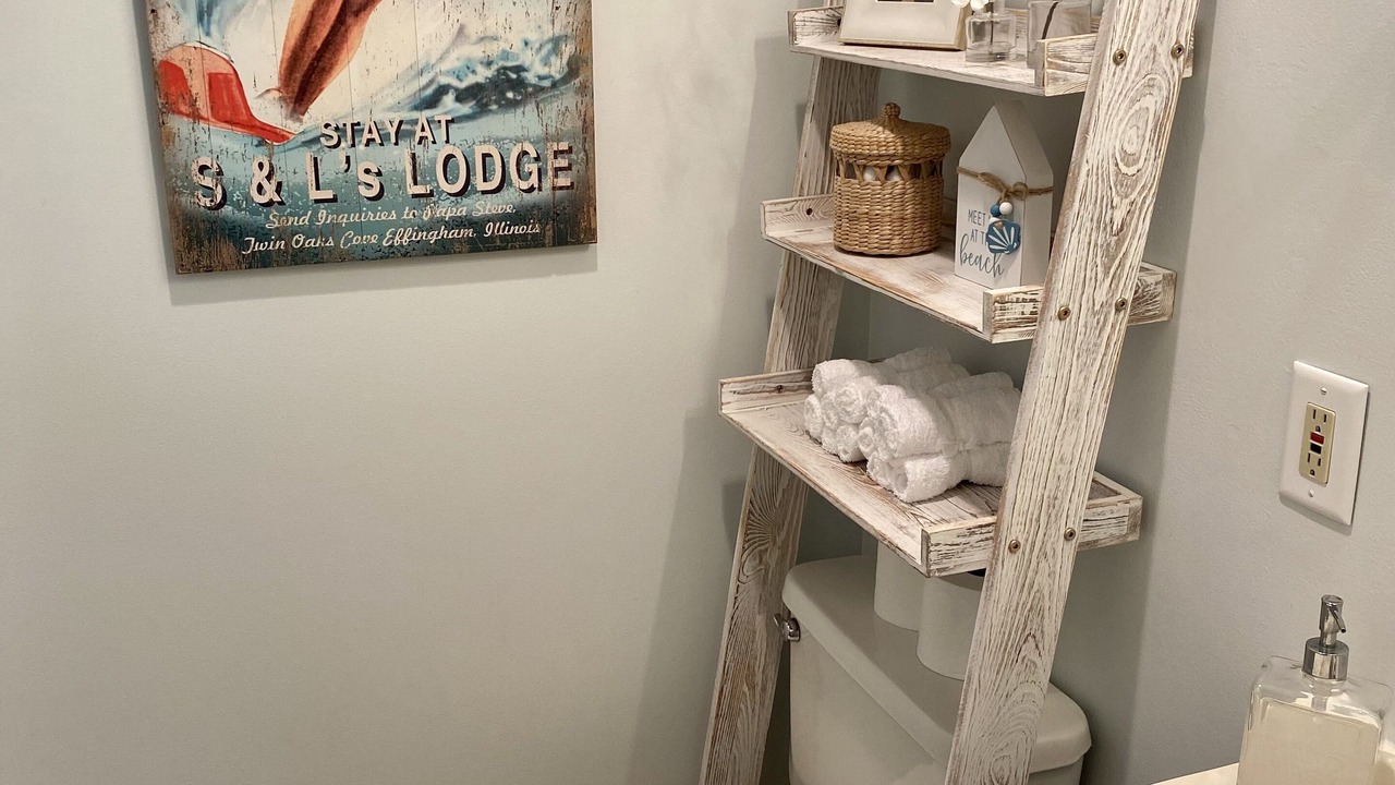 Photo of Bathroom in Effingham
