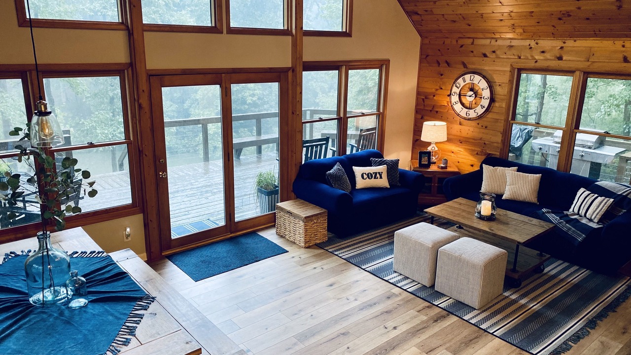 Photo of Livingroom in Effingham