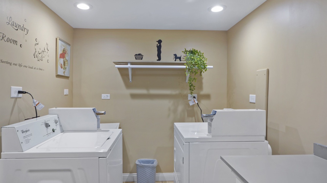 Photo of Bedroom in Belmont Cragin