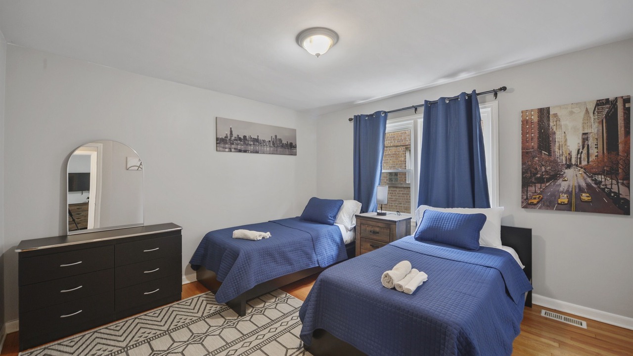 Photo of Bedroom in Belmont Cragin