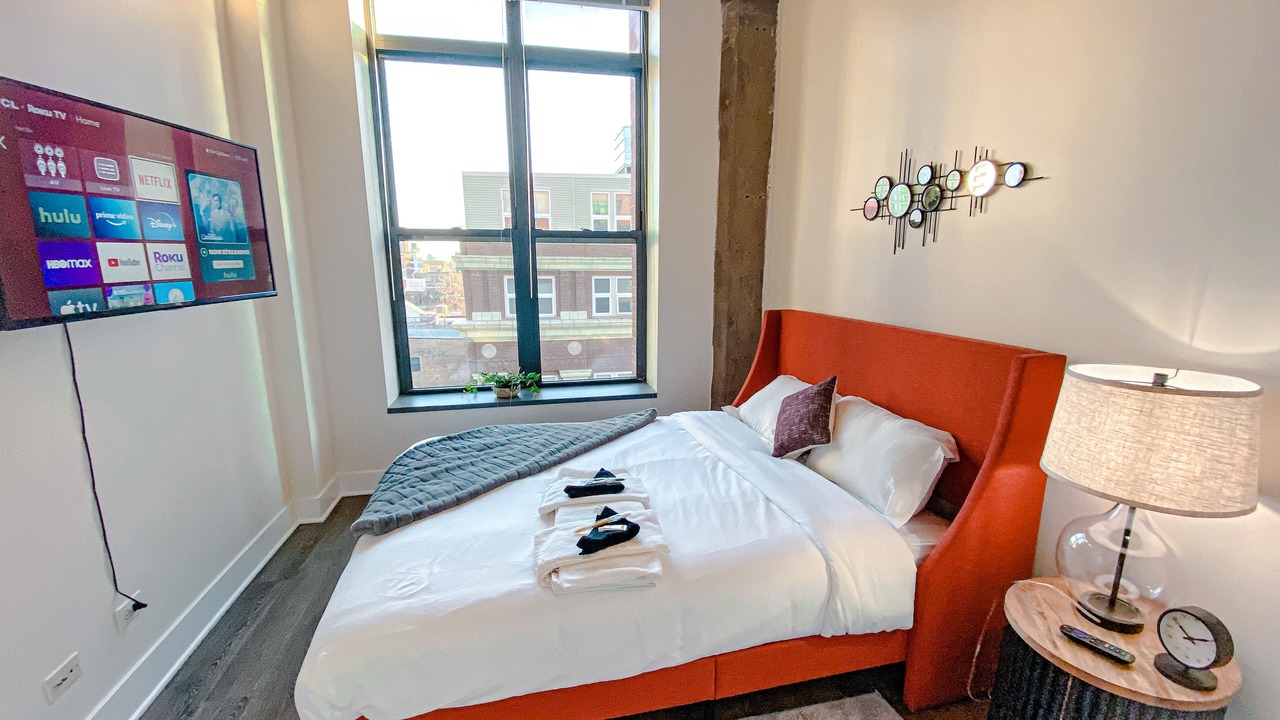 Photo of Bedroom in Near South Side