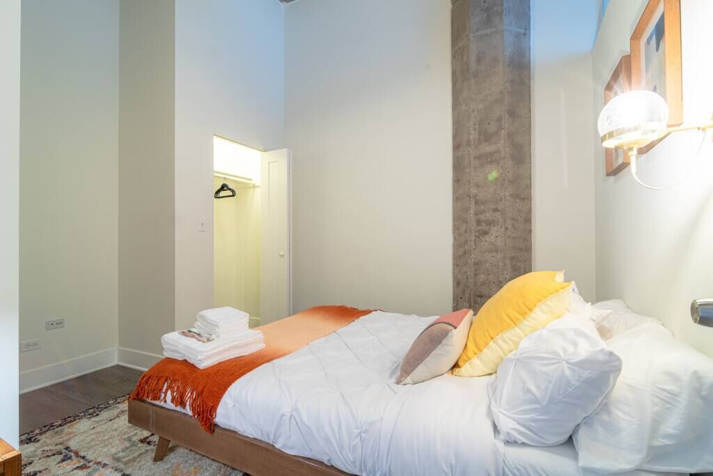 Photo of Bedroom in Near South Side