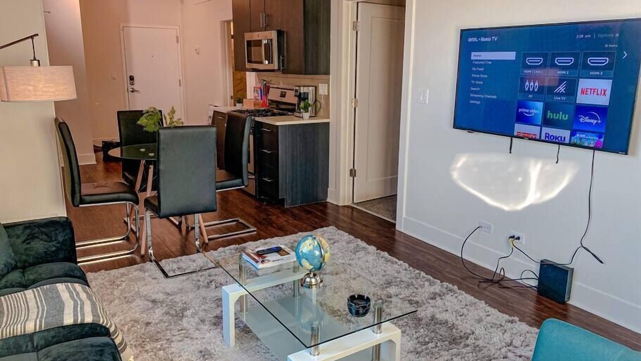 Photo of Livingroom in Near South Side