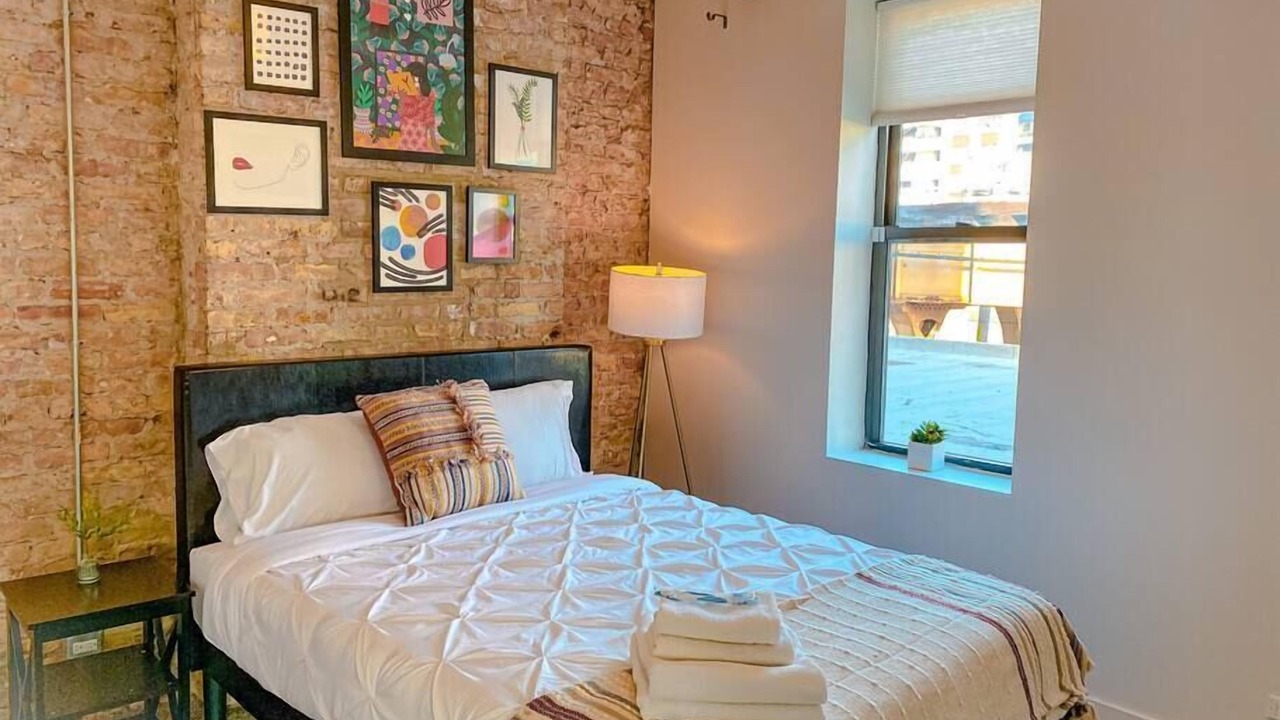 Photo of Bedroom in Near South Side