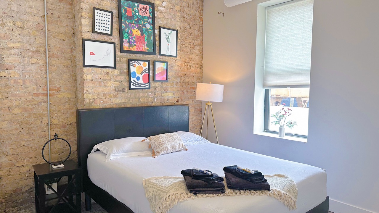 Photo of Bedroom in Near South Side
