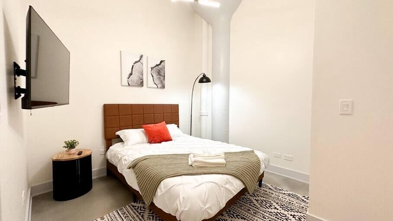 Photo of Bedroom in Near South Side