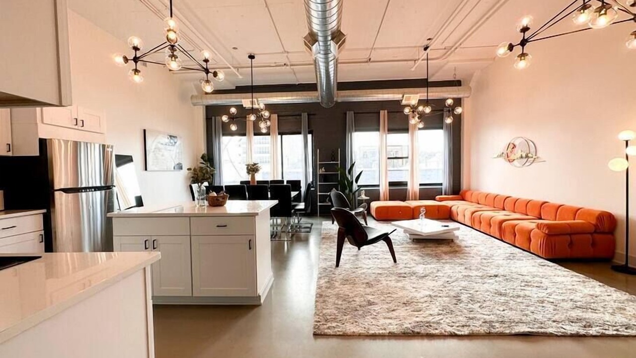 Photo of Livingroom in Near South Side