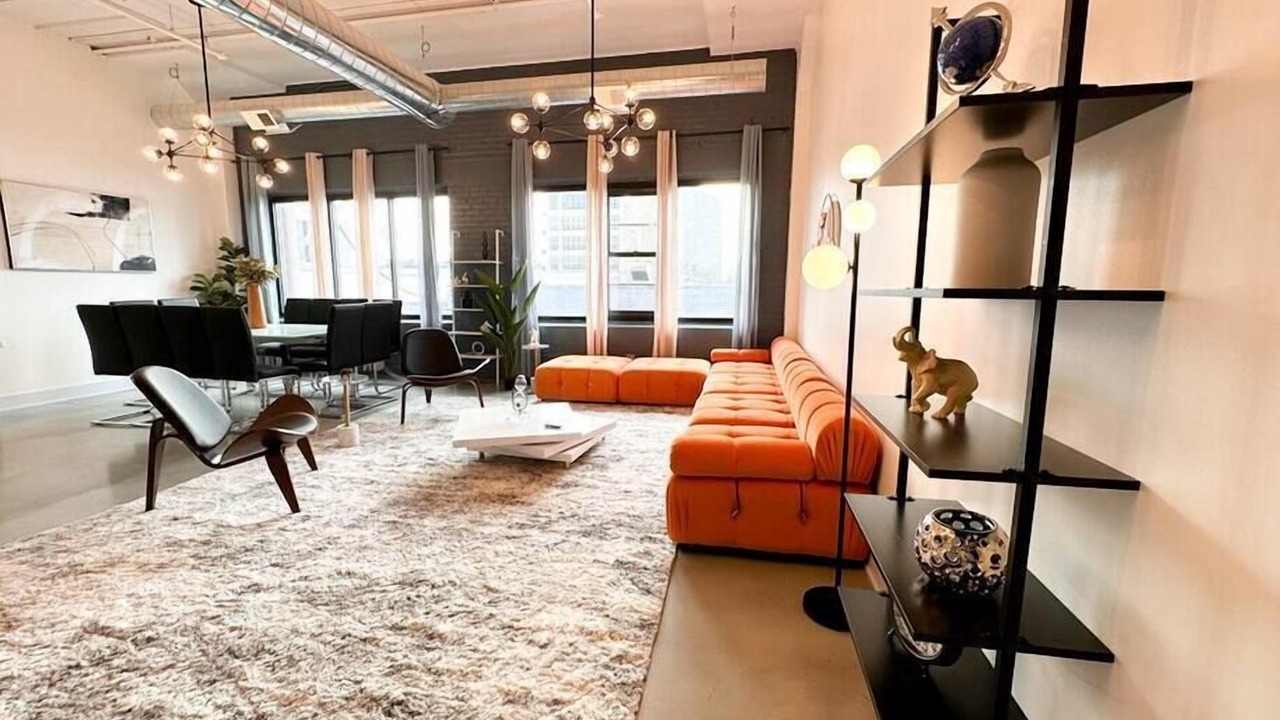 Photo of Livingroom in Near South Side
