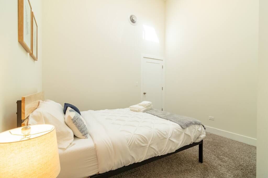 Photo of Bedroom in Near South Side