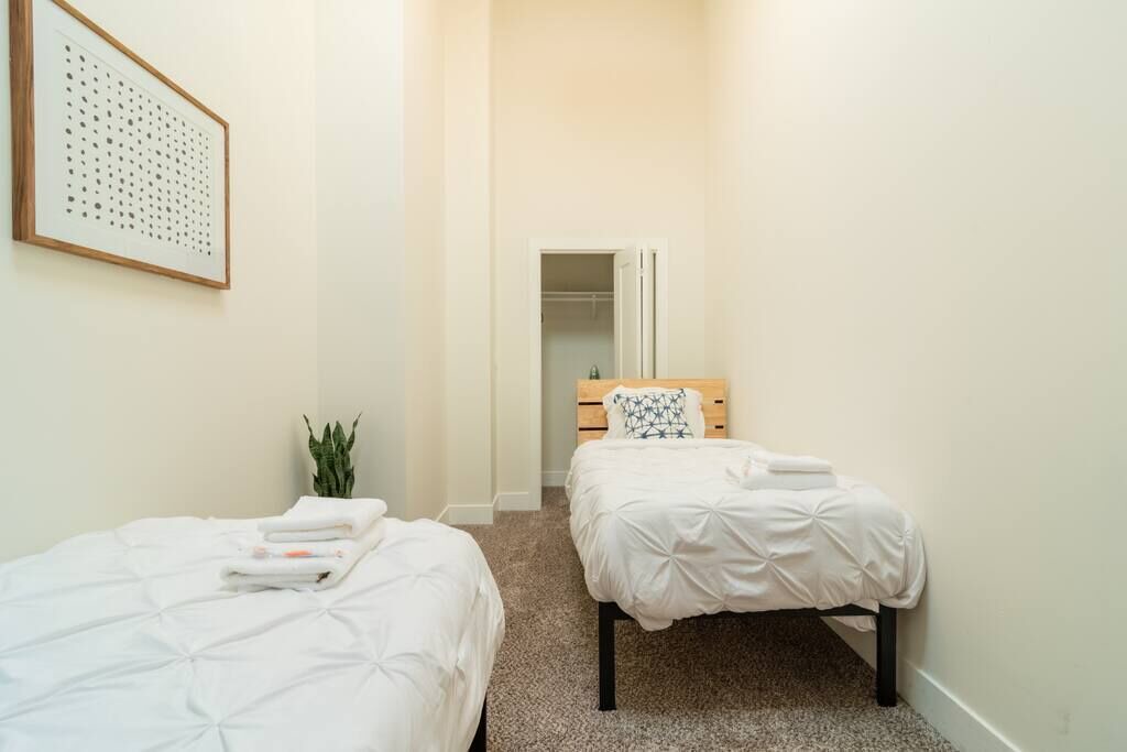 Photo of Bedroom in Near South Side
