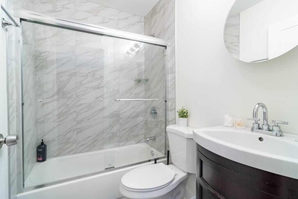 Photo of Bathroom in Near South Side