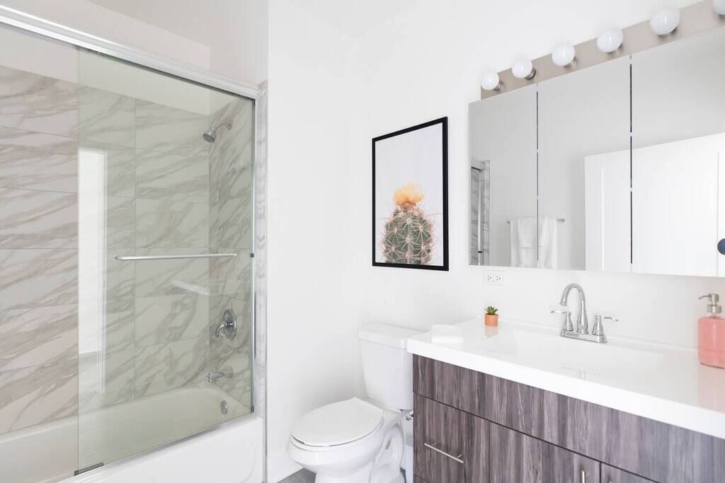 Photo of Bathroom in Near South Side