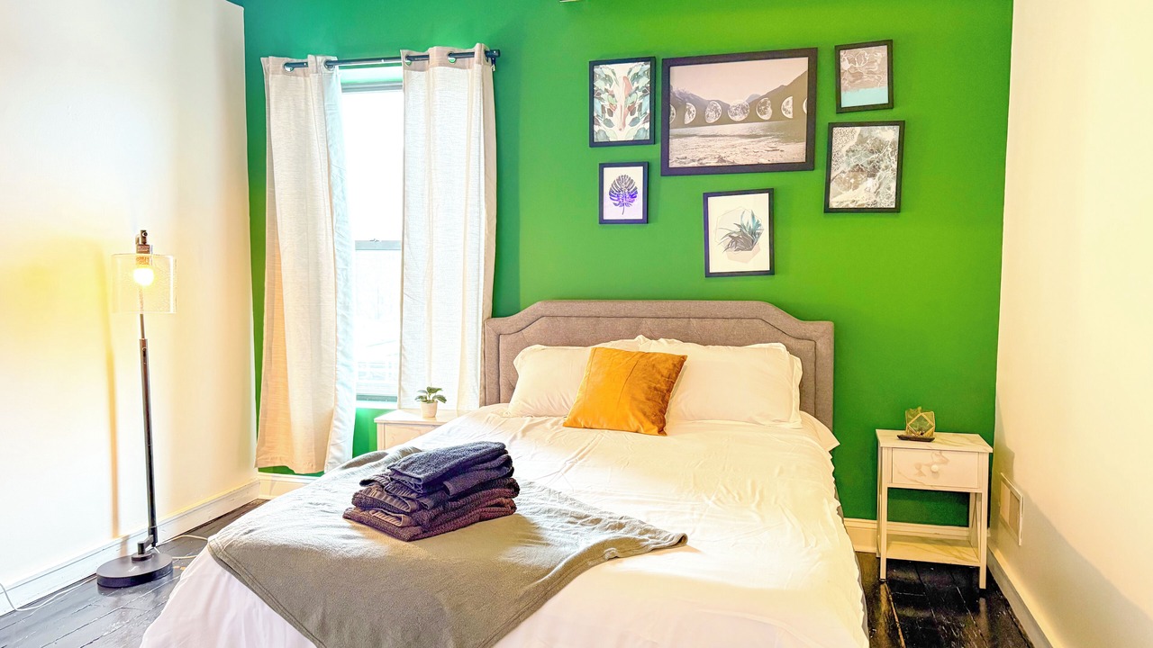 Photo of Bedroom in Near South Side