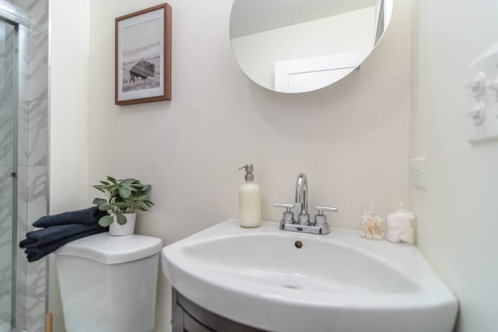 Photo of Bathroom in Near South Side