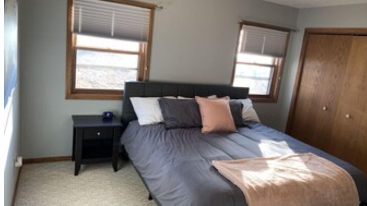 Photo of Bedroom in Apple River