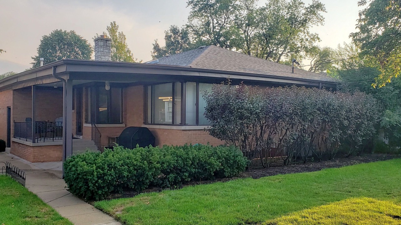 Photo of Outdoor in Skokie