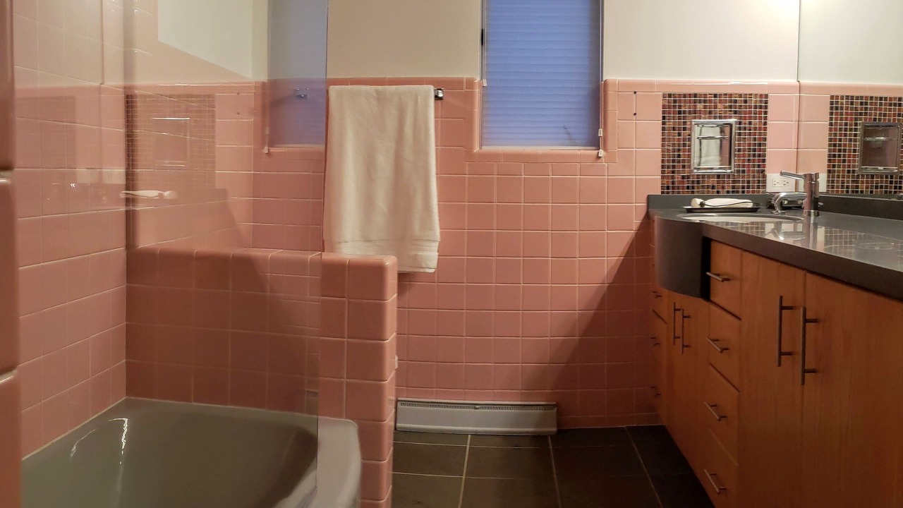 Photo of Bathroom in Skokie