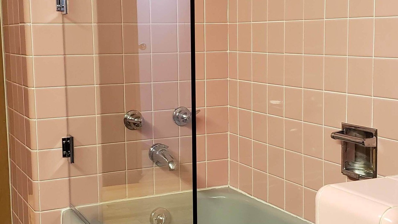 Photo of Bathroom in Skokie