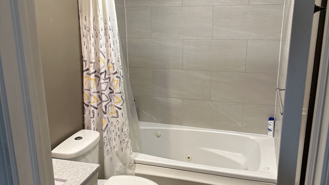 Photo of Bathroom in Aurora