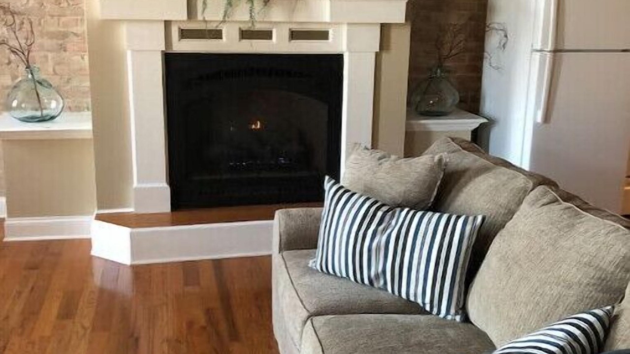 Photo of Livingroom in Utica