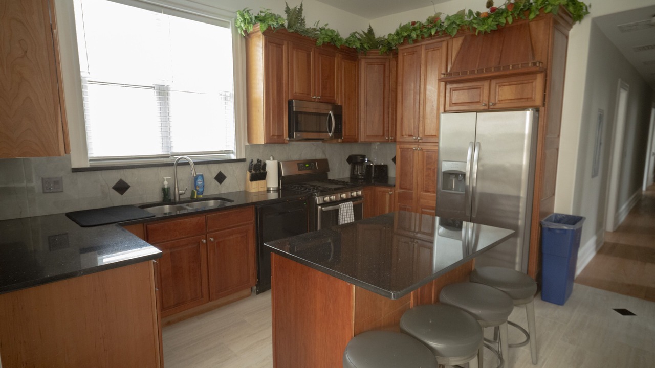 Photo of Kitchen in Lake View East