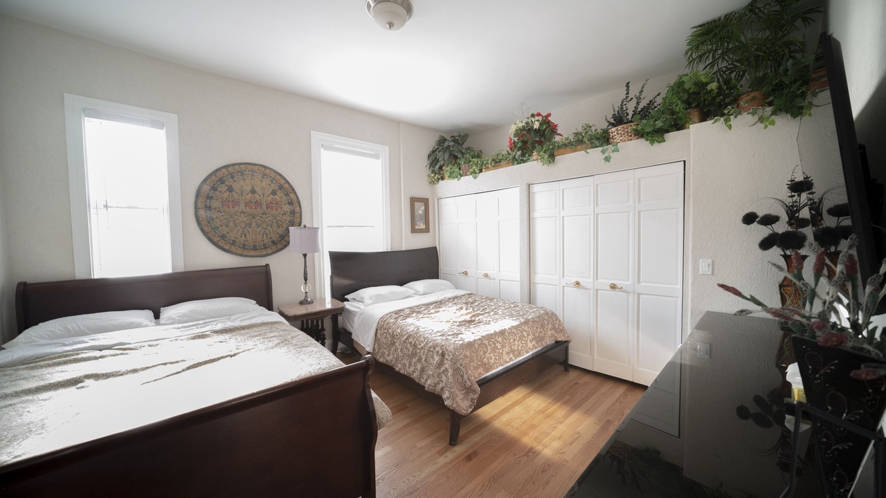 Photo of Bedroom in Lake View East