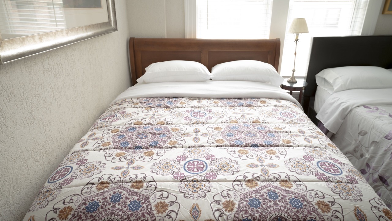 Photo of Bedroom in Lake View East
