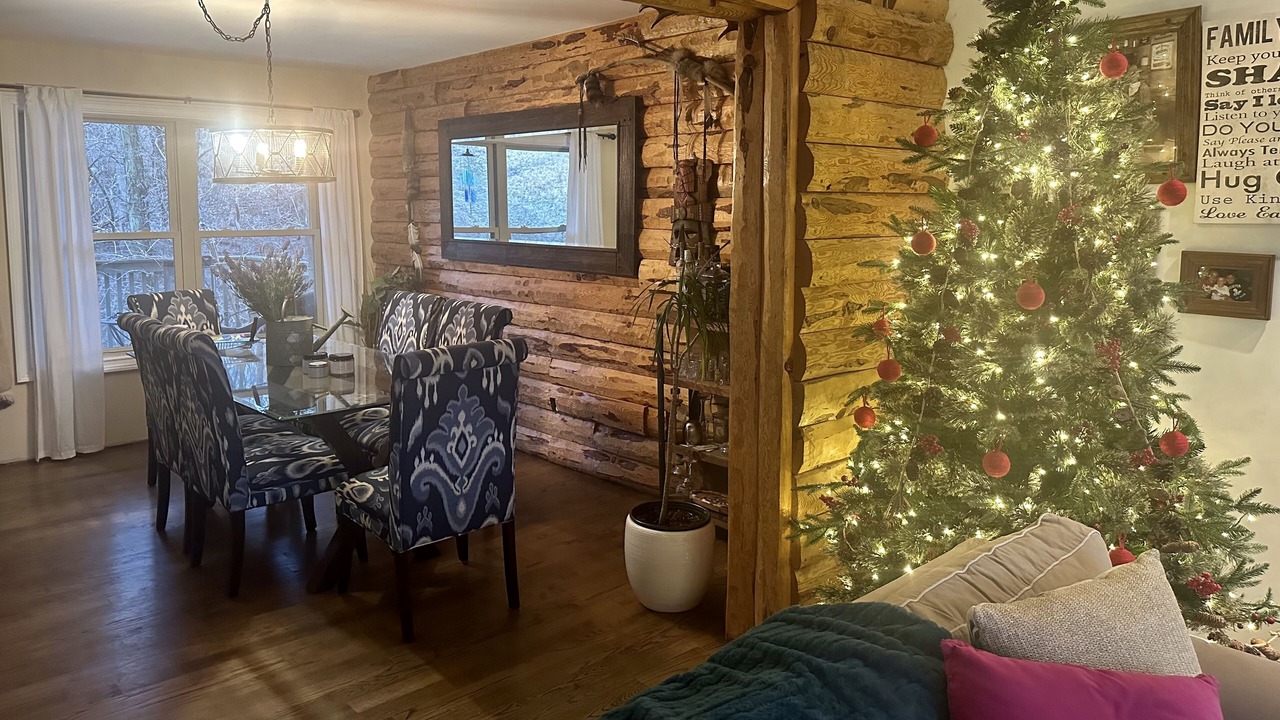 Photo of Livingroom in Putnam