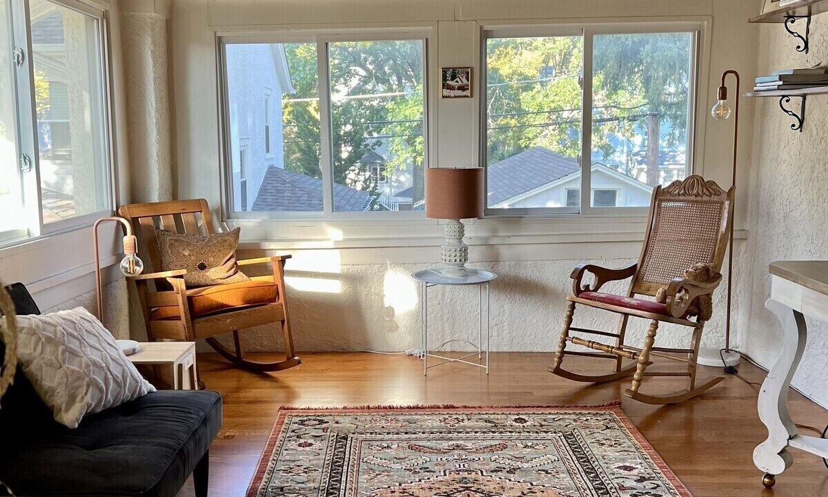 Photo of Livingroom in Oak Park