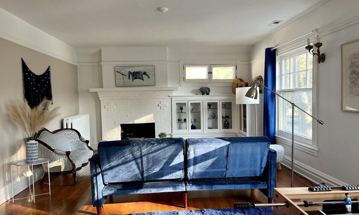 Photo of Livingroom in Oak Park