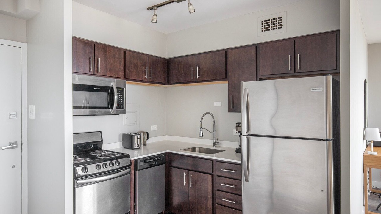 Photo of Kitchen in Edgewater Beach