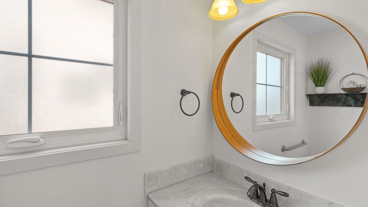 Photo of Bathroom in Ottawa
