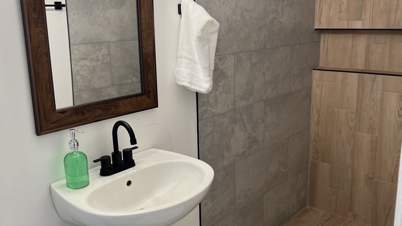 Photo of Bathroom in DeKalb