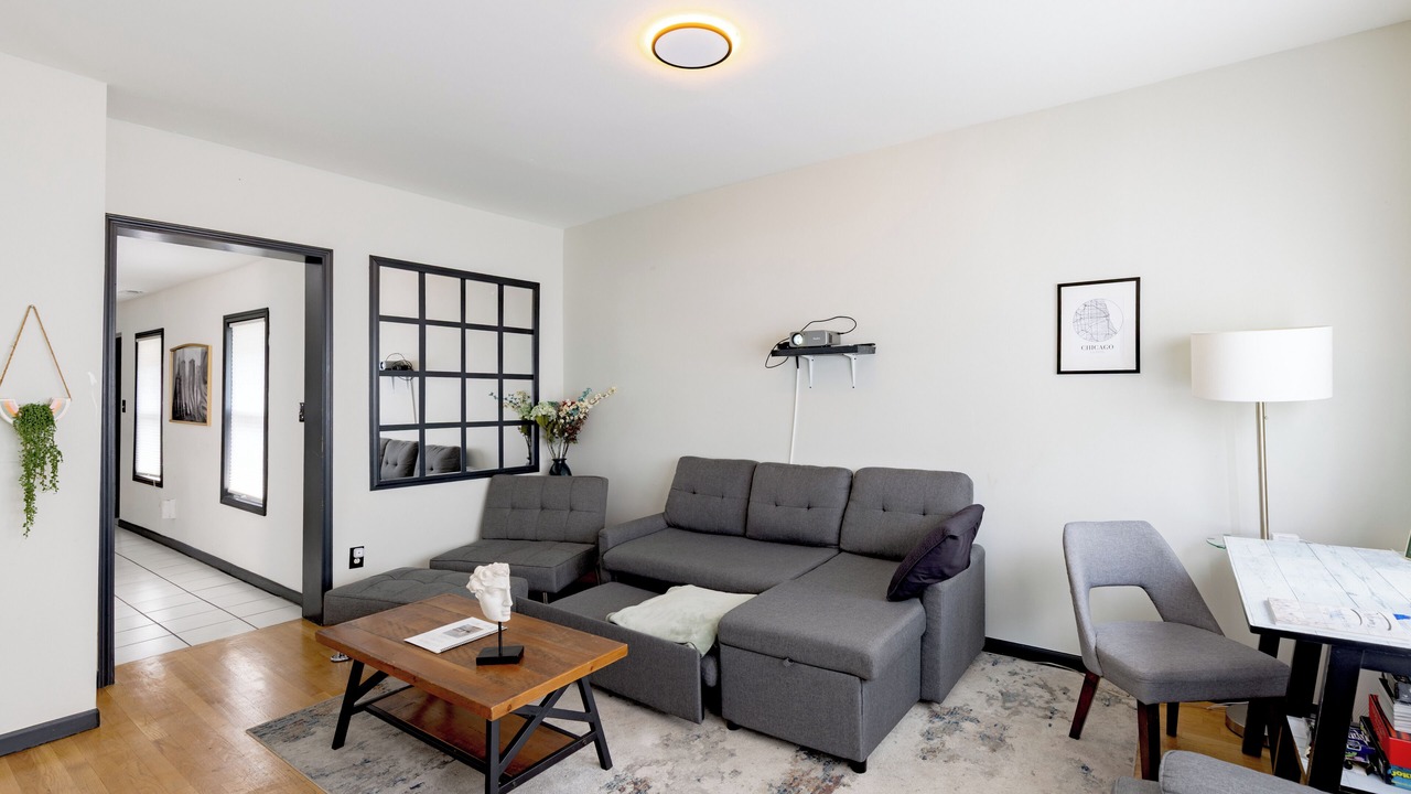 Photo of Livingroom in Bridgeport