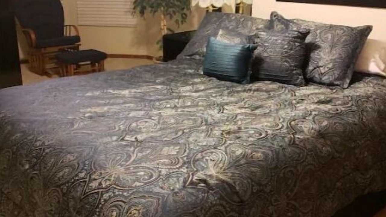 Photo of Bedroom in Goreville