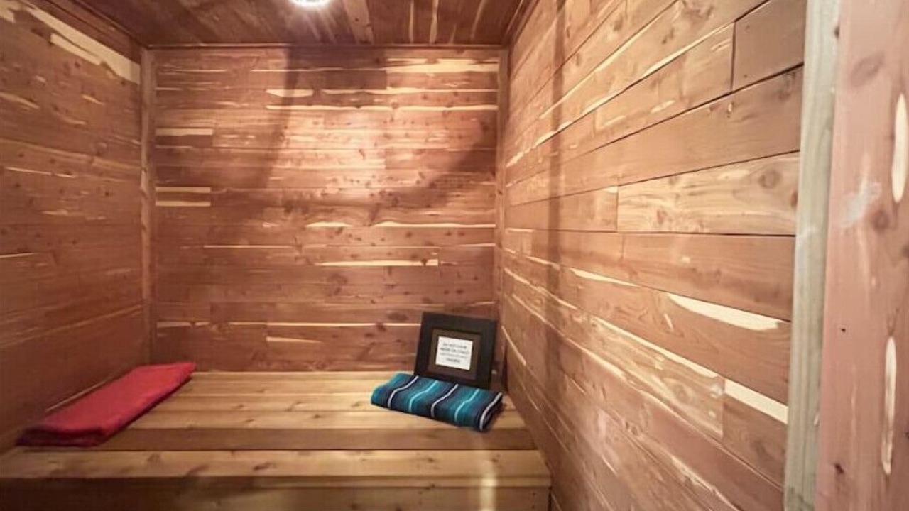 Photo of Bathroom in West Town