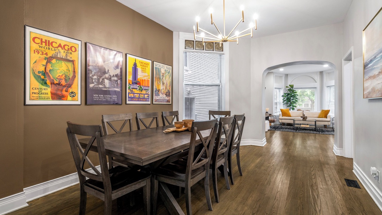 Photo of Bedroom in Lakeview
