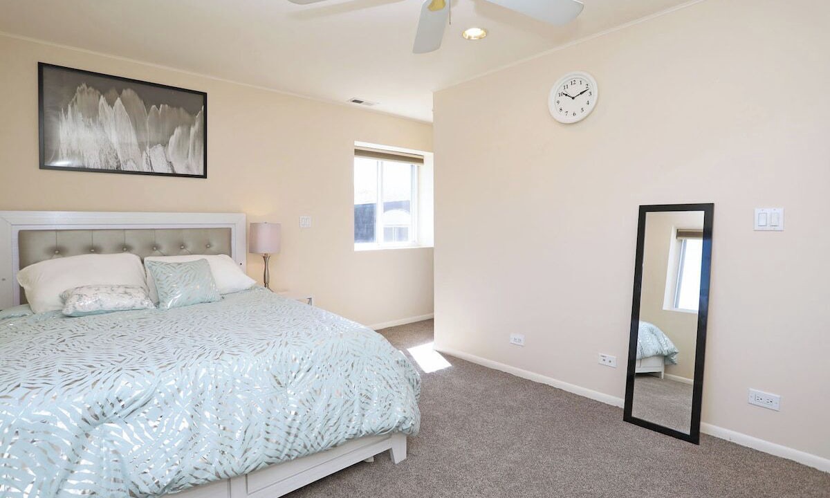 Photo of Bedroom in Arlington Heights