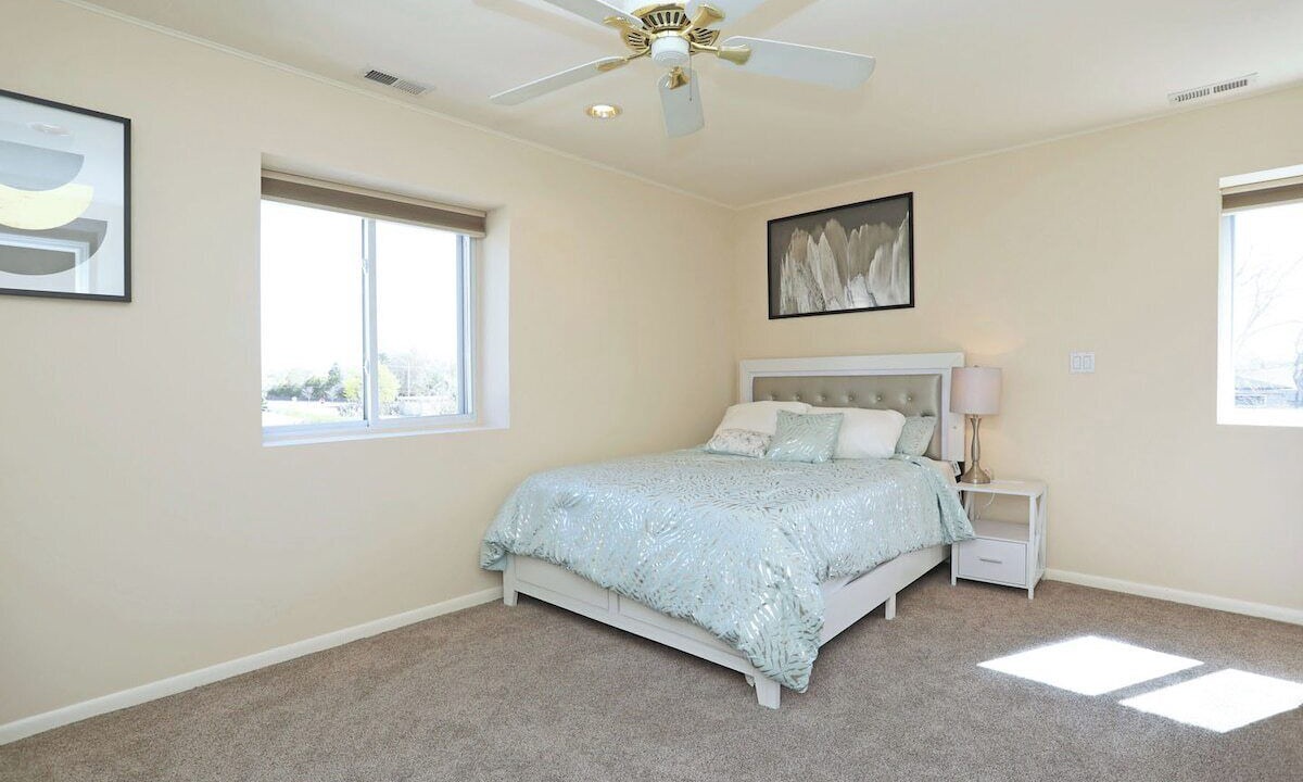 Photo of Bedroom in Arlington Heights