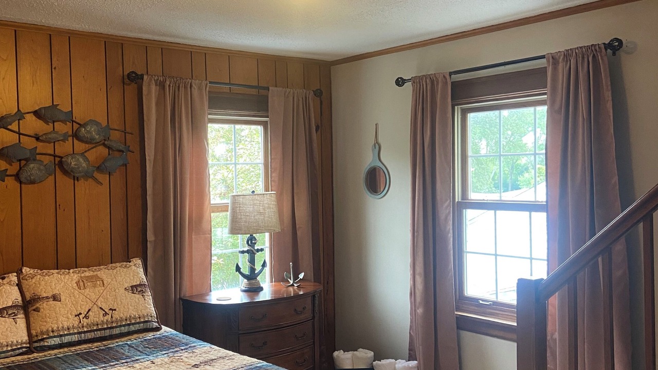 Photo of Bedroom in McHenry