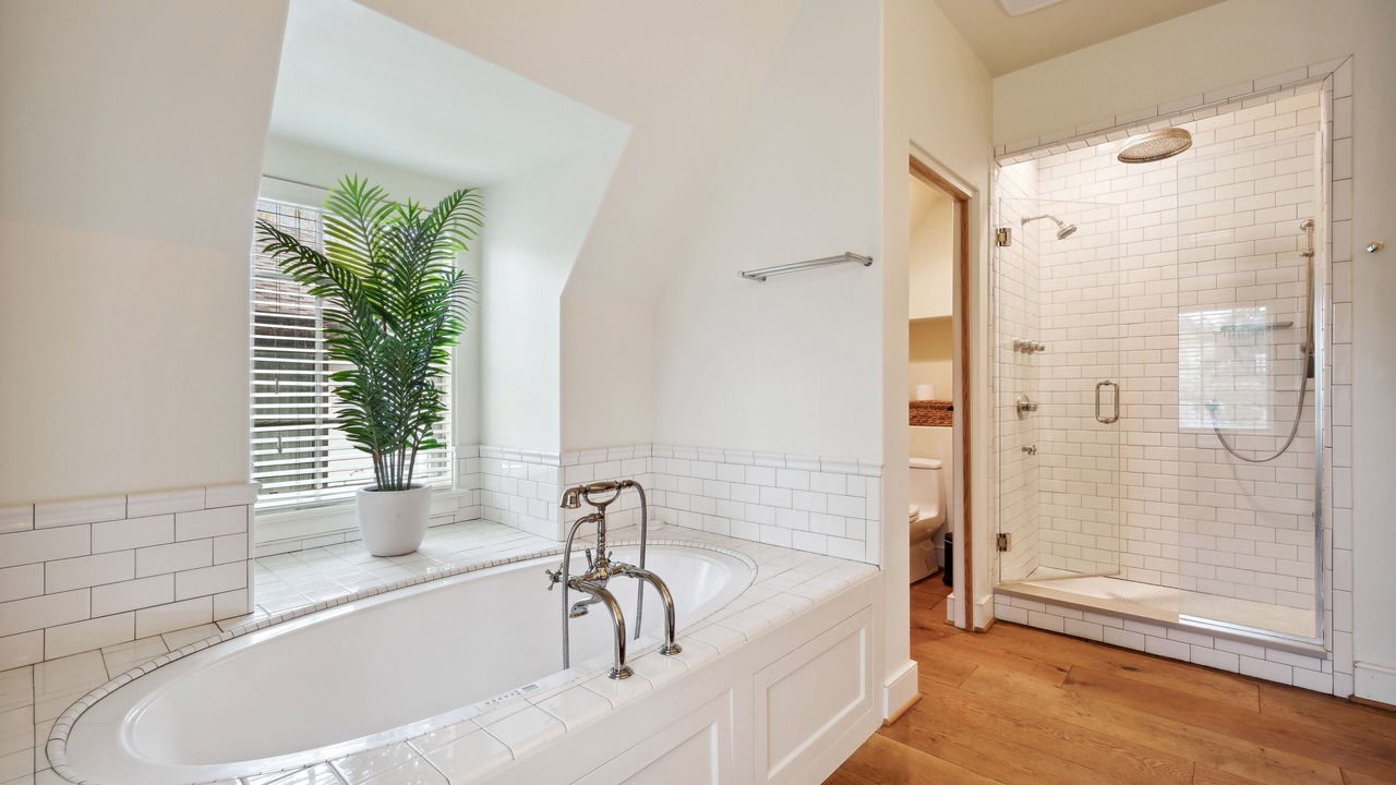 Photo of Bathroom in Forestview