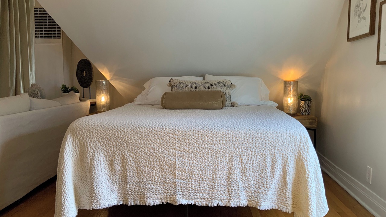 Photo of Bedroom in Oak Park