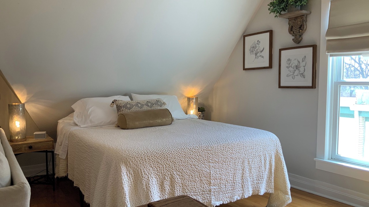Photo of Bedroom in Oak Park