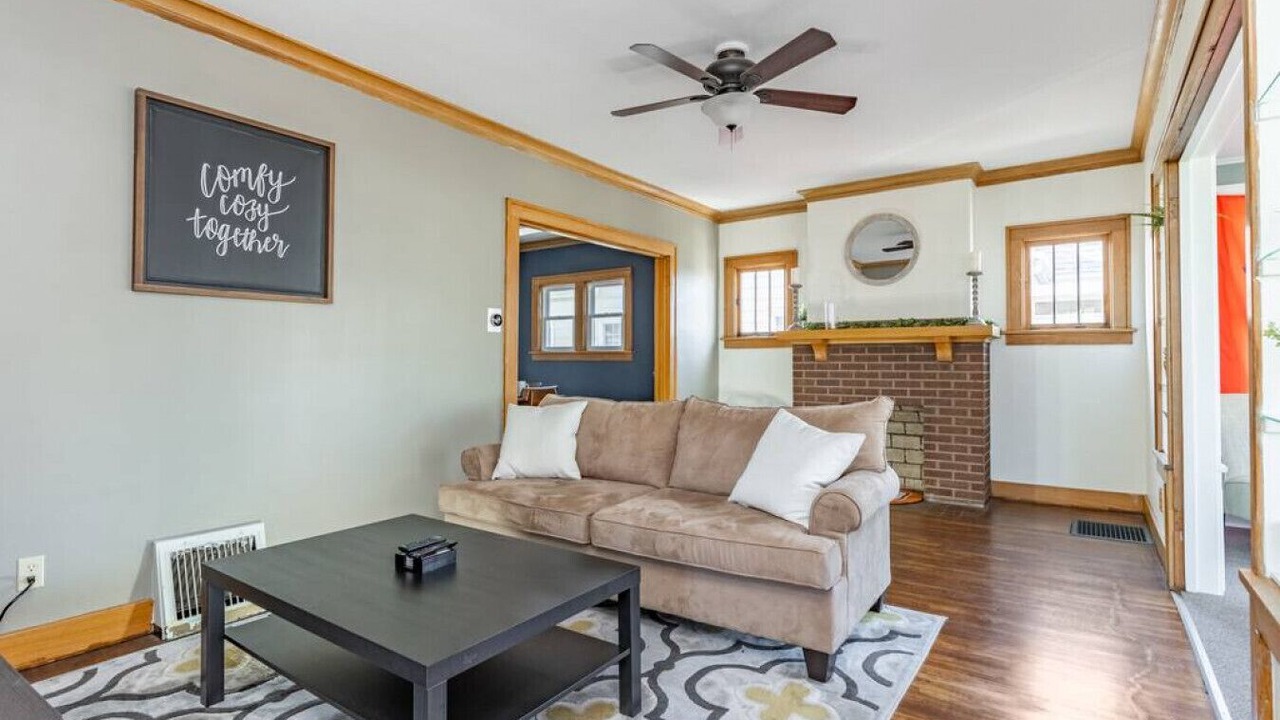 Photo of Livingroom in West Peoria
