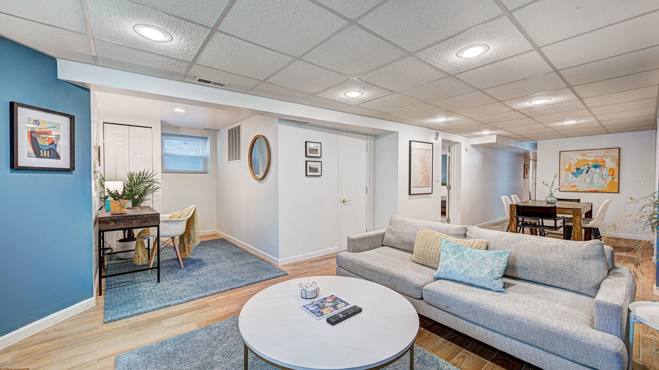 Photo of Bedroom in Lakewood-Balmoral
